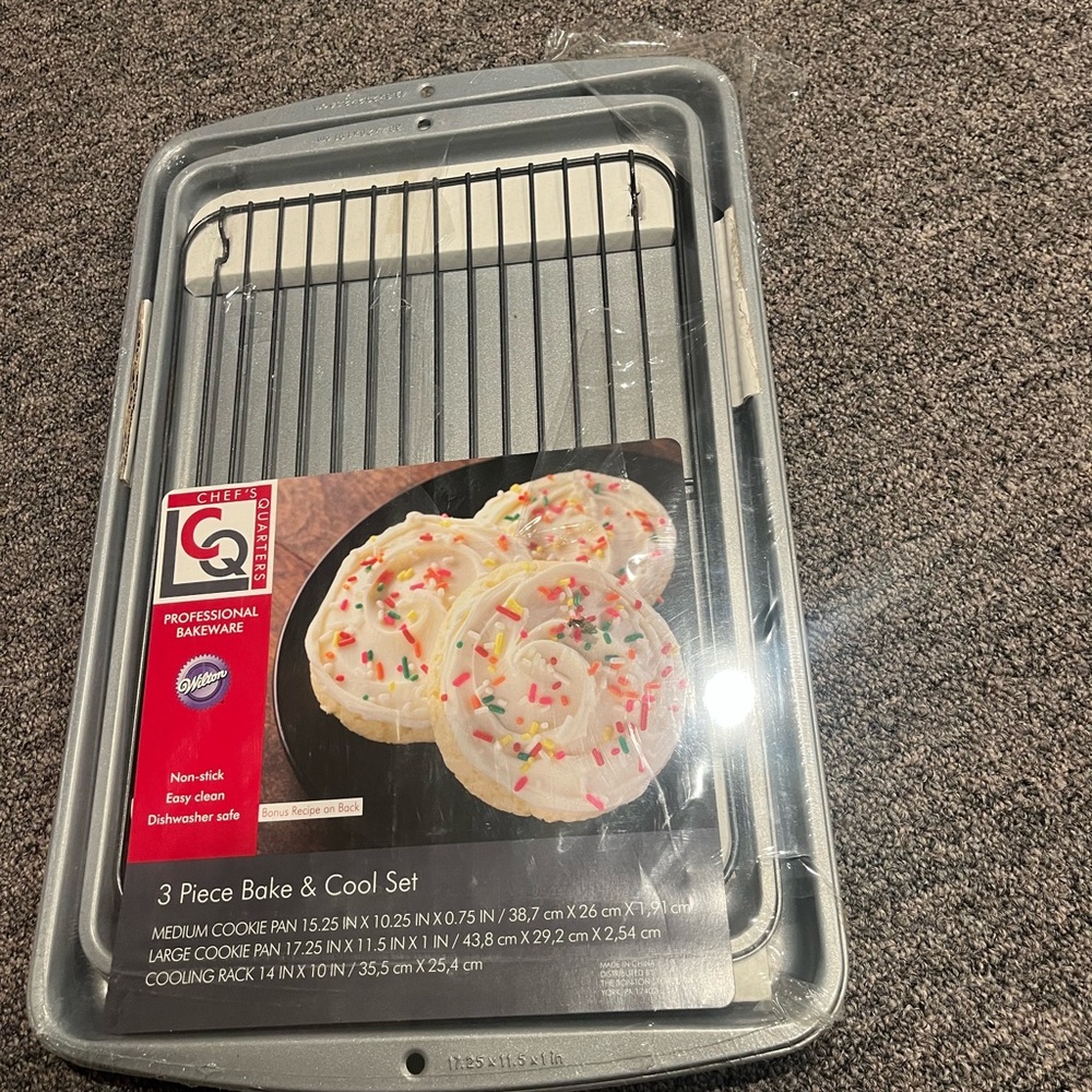 Chef’s Quarters 3 Piece Bake & Cool Set